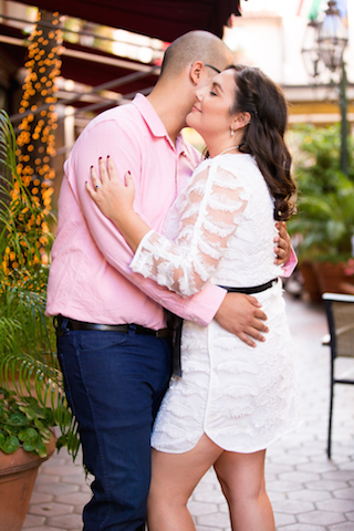 La-Arcada-Engagement-Photos-3