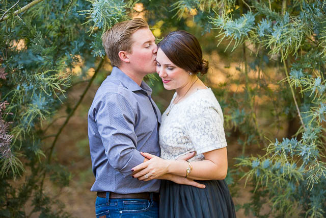 romantic-engagement-photos-4
