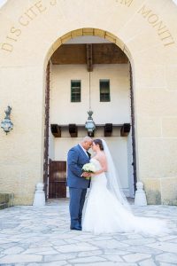 Bride and groom portraits at the Santa Barbara Courthouse.