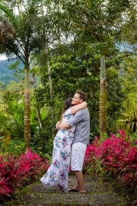 Romantic couples photos in nature in La Fortuna, Costa Rica.